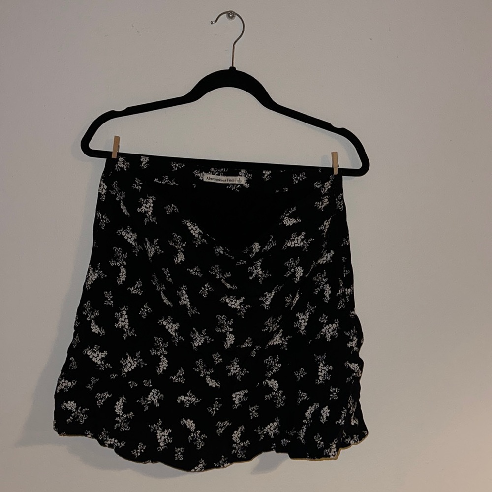 Abercrombie floral mini skirt